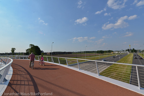 The Hovenring in Eindhoven-48