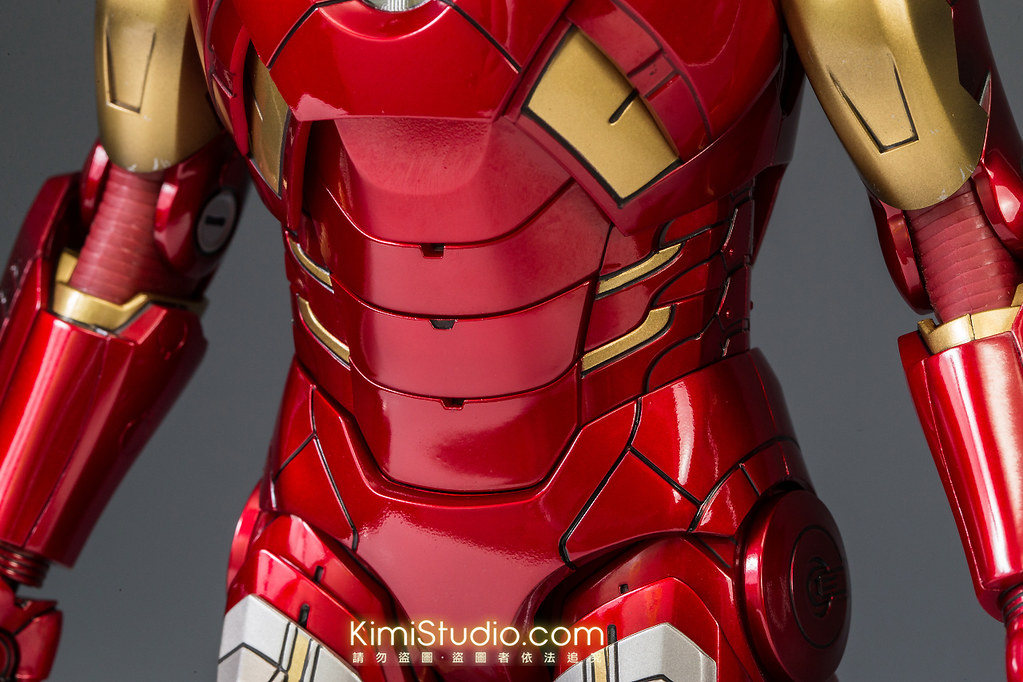 2013.06.11 Hot Toys Iron Man Mark VII-017