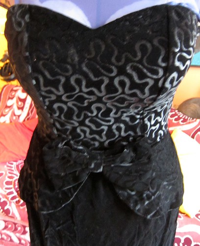 $4 vintage find: 80s does 40s black velvet peplum dress
