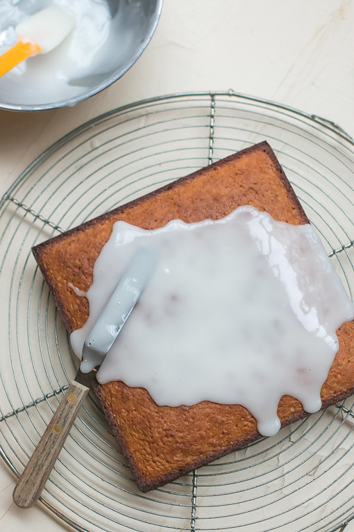 White Chocolate Cake with Lemon Glaze