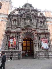 Basílica da Padroeira do Peru