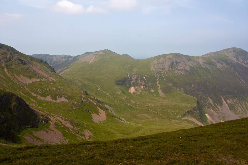 Across Coledale Hause to Hopegill Head