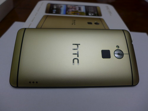 HTC One Max 土豪金
