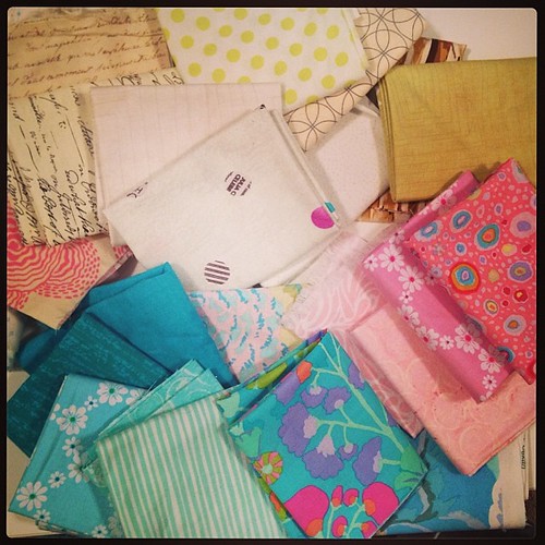 After looking through my scraps, I have everything I need! #quiltsbyChristmas