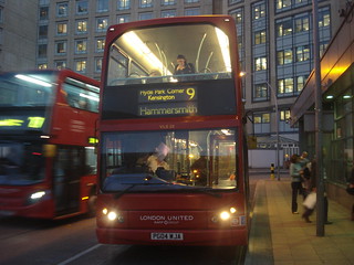 London United VLE20 on Route 9, Hammersmith