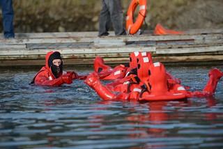 Coast Guard provides commercial fishing safety training in Garibaldi, Oregon