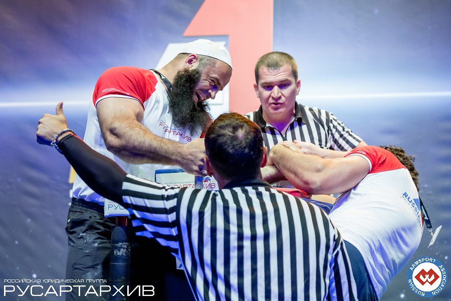 Zelimhan Zankarhanov vs. Murat Kariaev │A1 RUSSIAN OPEN 2013, Photo Source: armsport-rus.ru