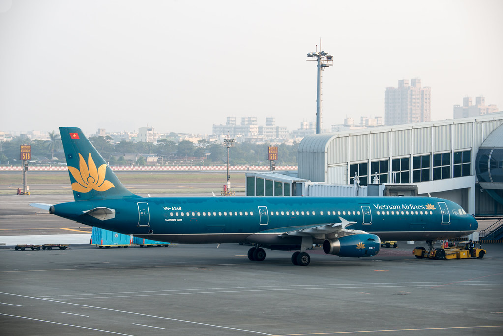 Vietnam Airlines VN-A348 A321