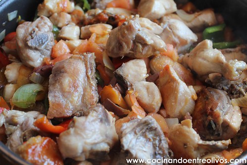 Pollo al chilindron www.cocinandoentreolivos (8)