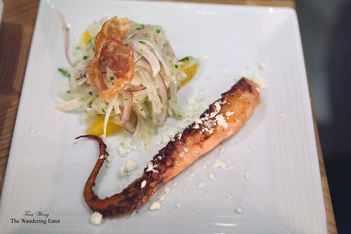 Grilled octopus, fennel salad and pancetta