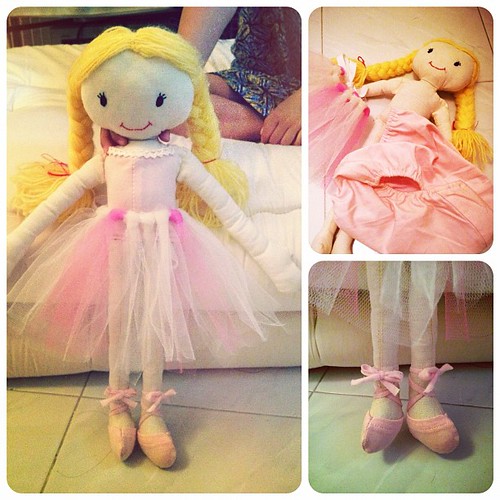 the ballerina outfit for puchi aina is done! #xmascraft