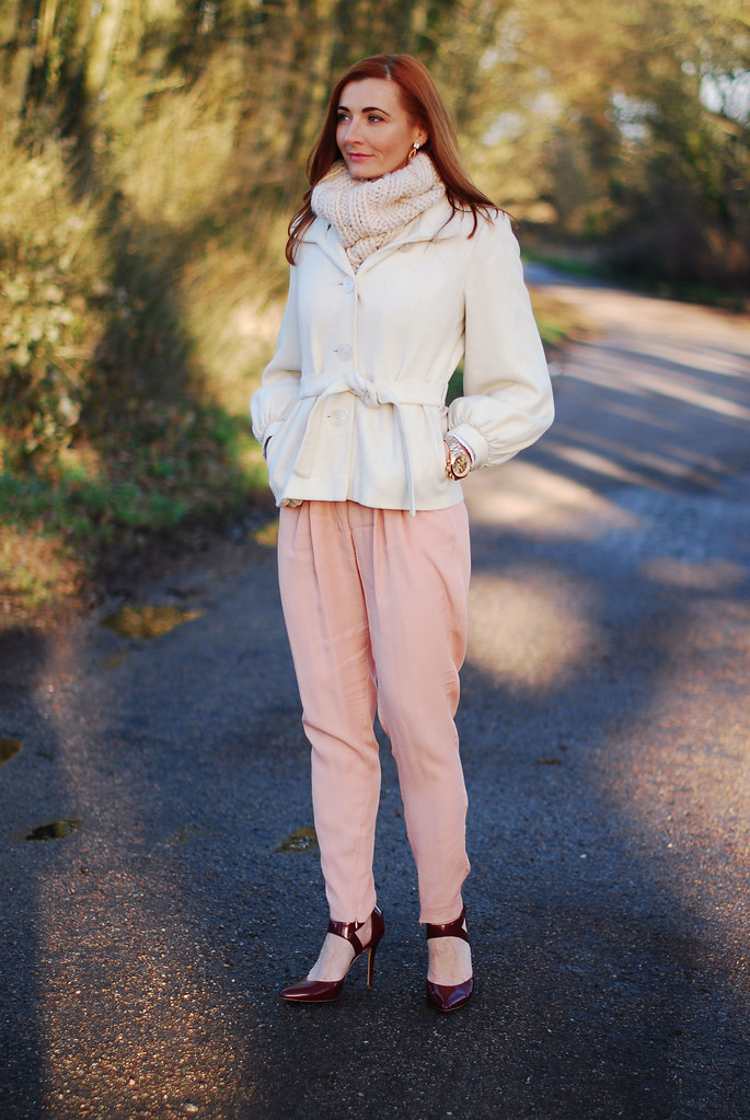 Winter white, blush pink & pointed heels