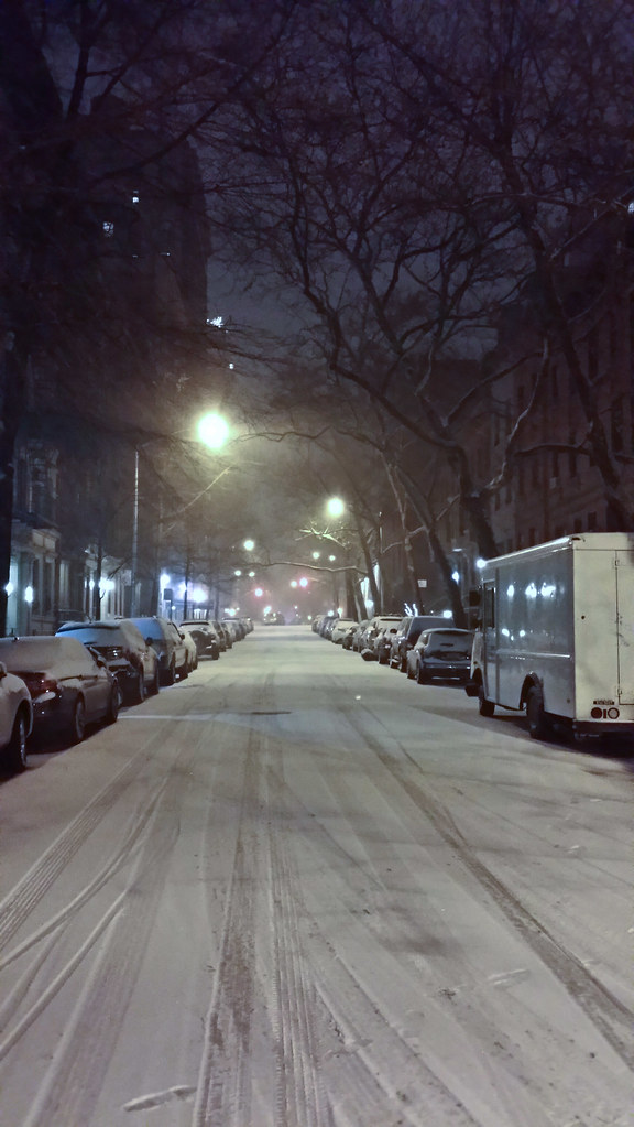20140103-snowy night street east 90.jpg