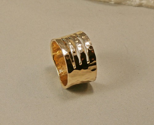 ring bronze size 9 by Wolfgang Schweizer
