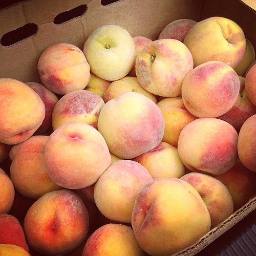 20 lbs of organic peaches has me singing, "Peaches for you! Peaches for me!" Tomorrow I can! (These were a steal! 20# for $15)
