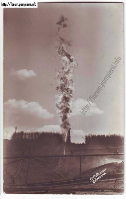 CAMPINA - Incendiu la sonde de petrol - 1927