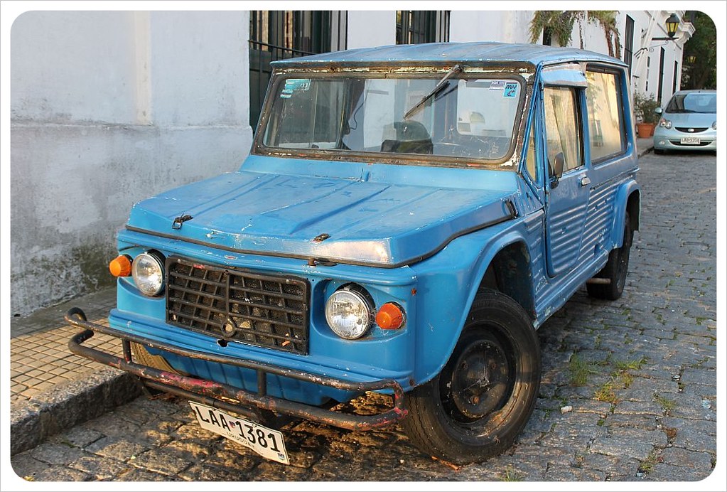 uruguay vintage army jeep