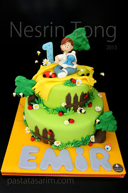 emir 1st.birthday cake