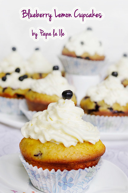 Blueberry-Lemon-Cupcakes-(8)