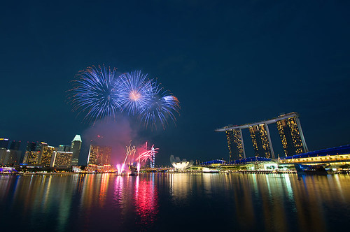 Fireworks Singapore NDP 2013 by Haryadi Be