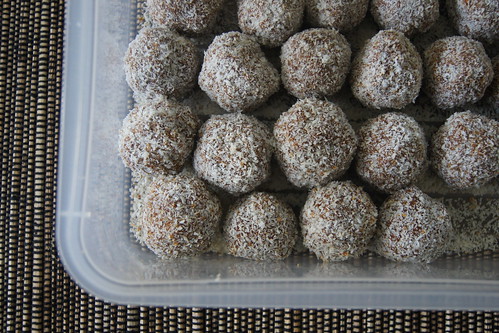 Nut free chocolate balls DSC02953
