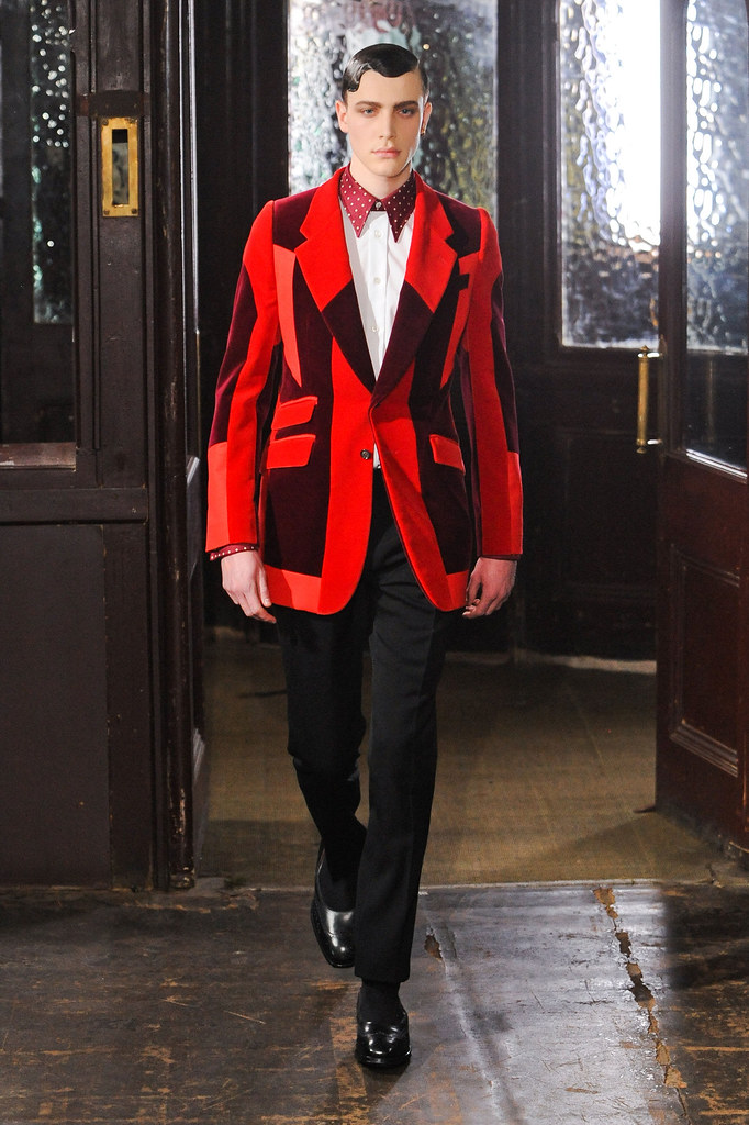 Nick Heymann3044_FW13 London Alexander McQueen(fashionising.com)