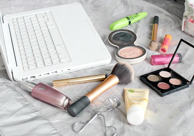 Blog Post Ideas, Beauty Blogger Tips, Beauty Blogging Tip, Blogging Tip, Blogger Tip, Blogger Writers Block 2