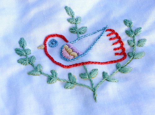 Embroidered "bird from Alentejo"