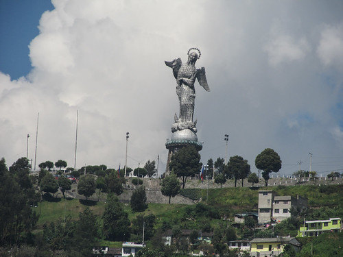 Quito: la Vierge ailée
