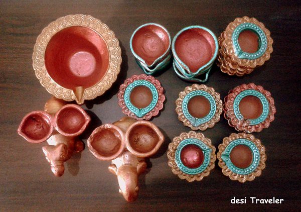 Hand painted Diyas for Green Diwali Earthen Lamps