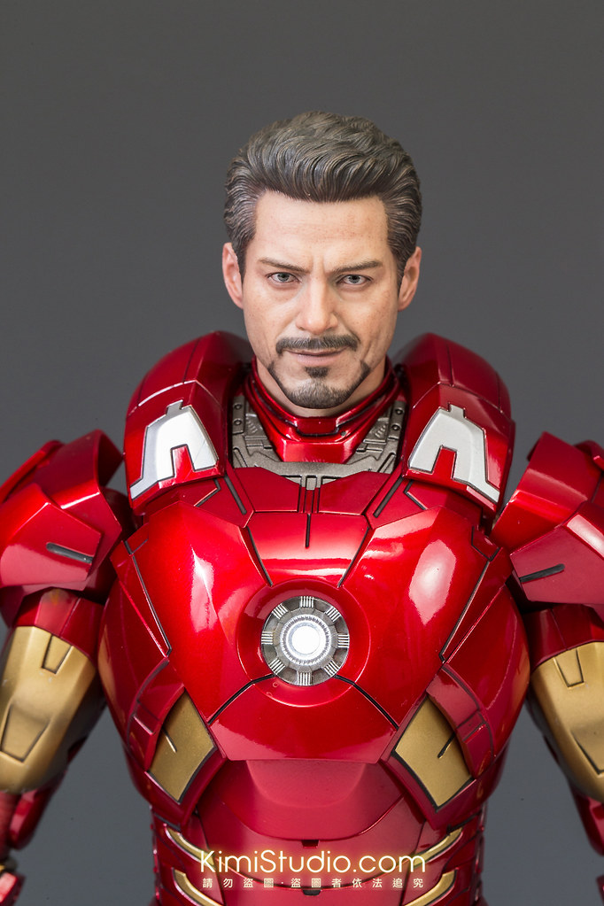 2013.06.11 Hot Toys Iron Man Mark VII-072