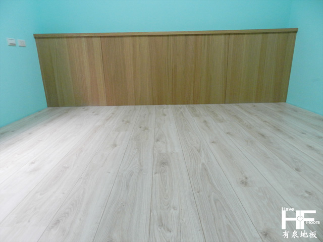 Egger超耐磨木地板  波茨坦橡木 木地板施工 木地板品牌 裝璜木地板 台北木地板 桃園木地板 新竹木地板 木地板推薦 (2)