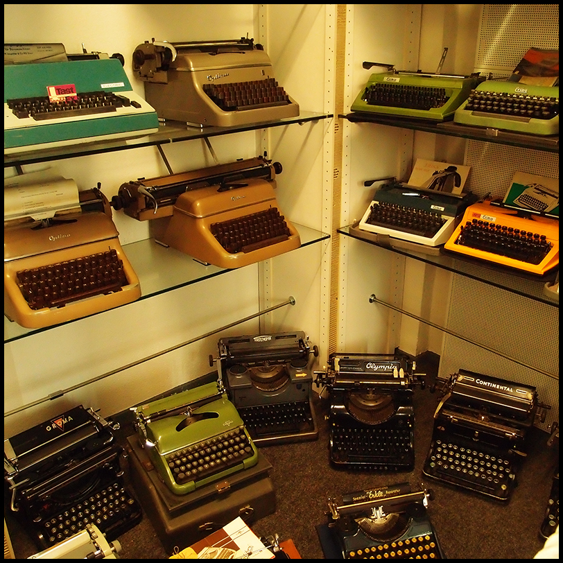 typewriters sm