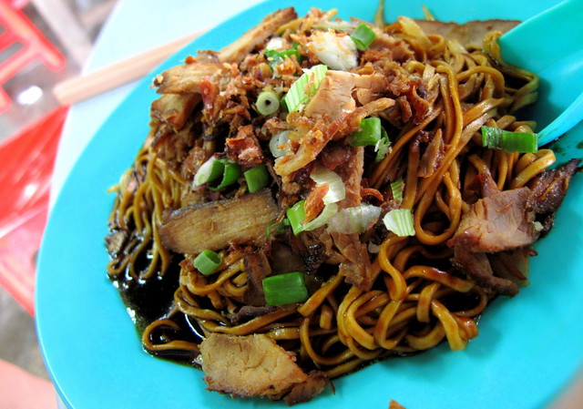 Perak Day Trip - Sitiawan kampua noodles