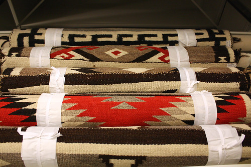 Mobergs samling av textilier från indiankulturer.