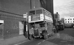 1975 YEAR LONDON BLACK & WHITE BUS PHOTOS