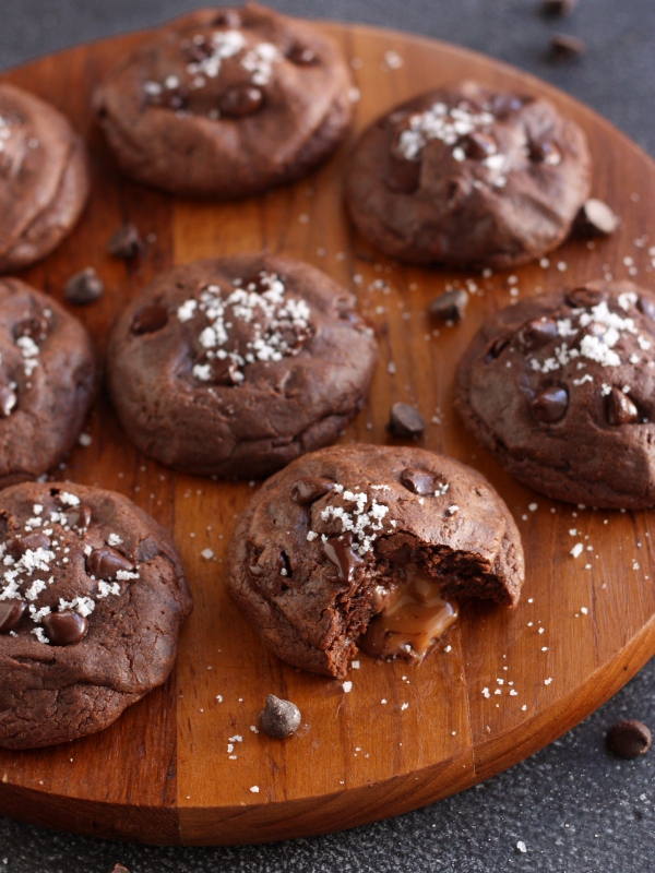 Salted Caramel & Nutella Stuffed Double Chocolate Cookies