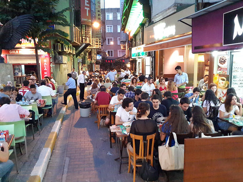 Ramadán utcai vacsora