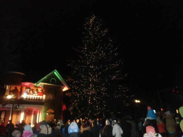 Finally the Aspen Sardy House Christmas tree is lit