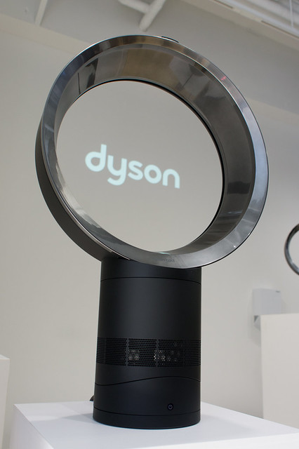 羽根なし扇風機の元祖「Dyson Cool」が最大75%静かになった！新製品発表に参加したらマジで静かで会場シーン… - 941::blog