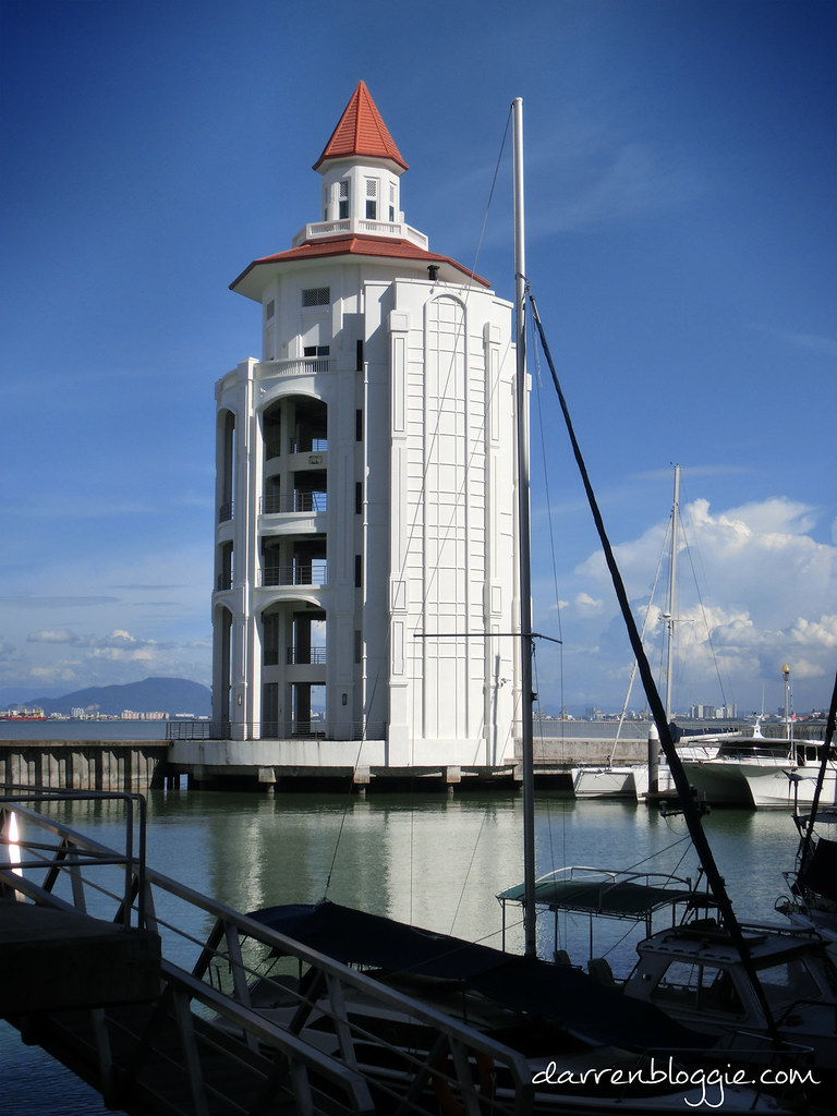 3D2N in Penang : Straits Quay Plaza & The Ship Restuarant