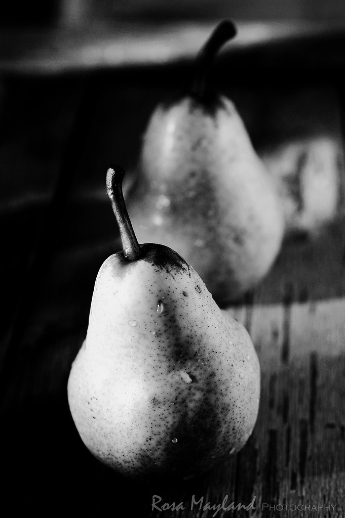Moody Pears