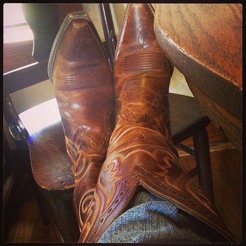 Ariats  Love my #boots.