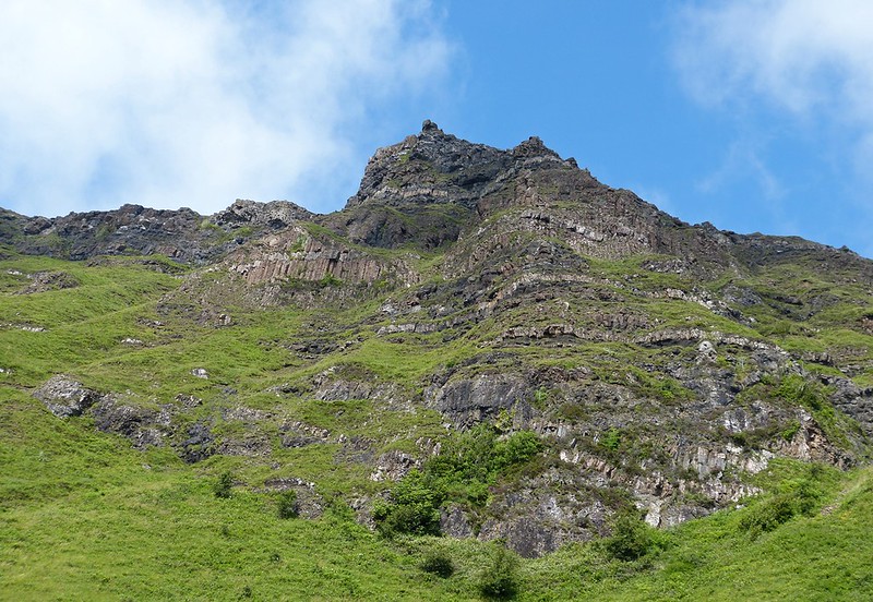 P1050683 - Carsaig Cliffs, Isle of Mull