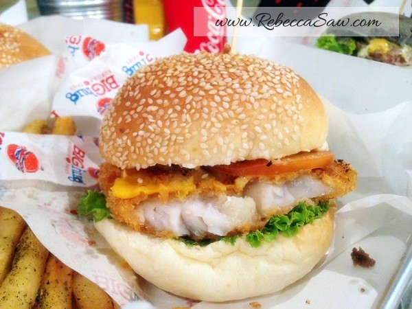 big hug burger subang - ss15-008