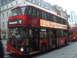 London United LT91 on Route 9, Strand