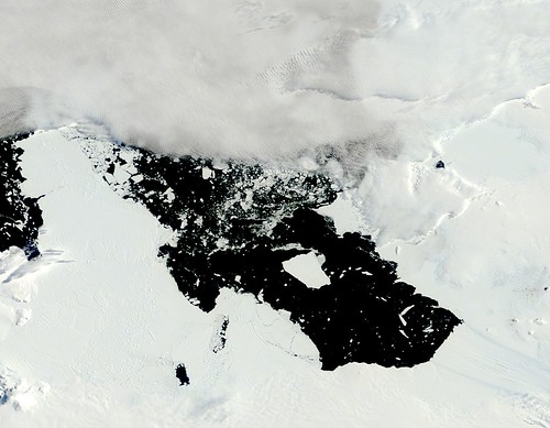 最新冰層模型顯示，松島冰川已變得不穩定而且持續消融。（圖片來源：NASA Goddard Photo and Video）