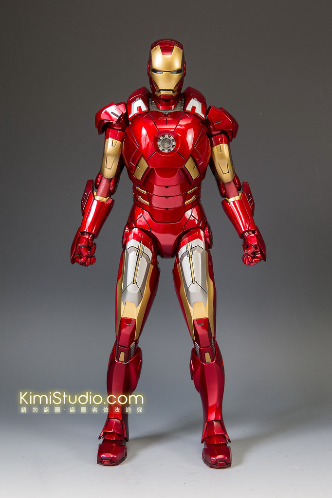 2013.06.11 Hot Toys Iron Man Mark VII-010
