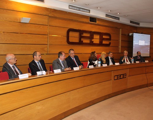 COMSA EMTE shares its experience in the CERN at a CEOE conference