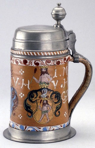 004- Jarra de cerveza- -© The Trustees of the British Museum